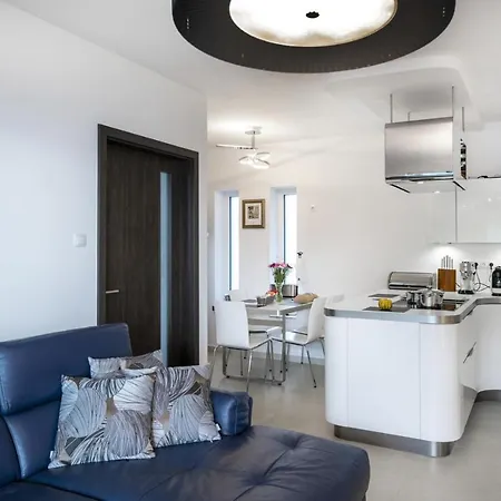 Апартаменты Sybill Кестхей